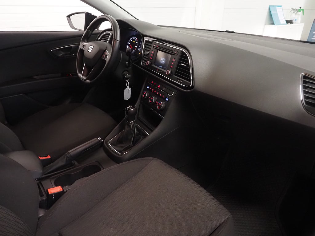 Seat Leon 1.2 TSI 110hk Style Teknikpaket P-Sensorer 2015