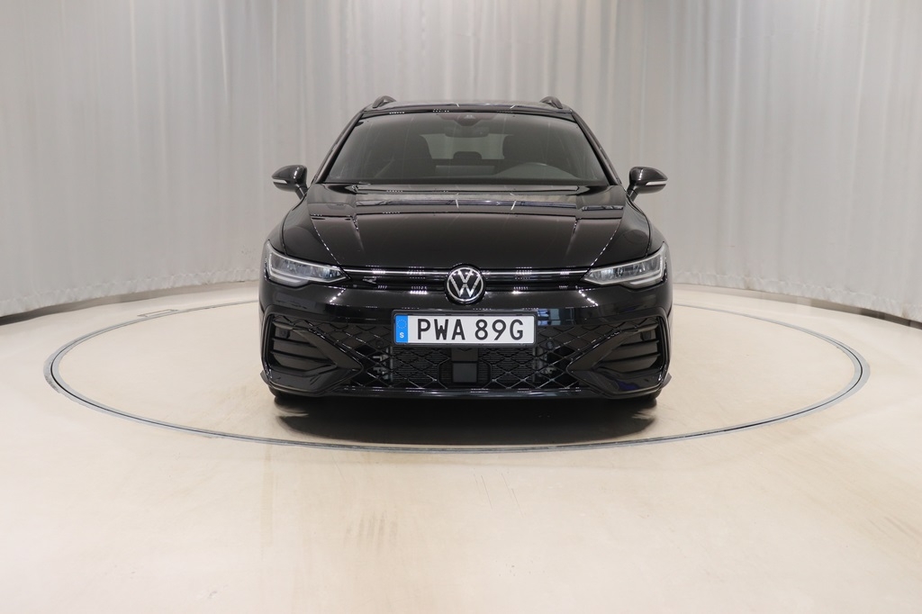 Volkswagen Golf 2025, bild 2/32