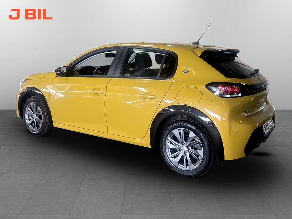 Bild på Peugeot E-208 Active Pack 50kWh 136hk Aut CARPLAY BACKSENSORER