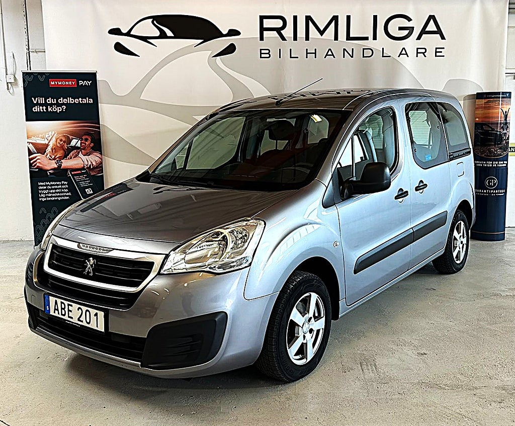 Peugeot partner tepee 1.2 e-THP Euro 6 Handikappanpassad, Golvsänkt.