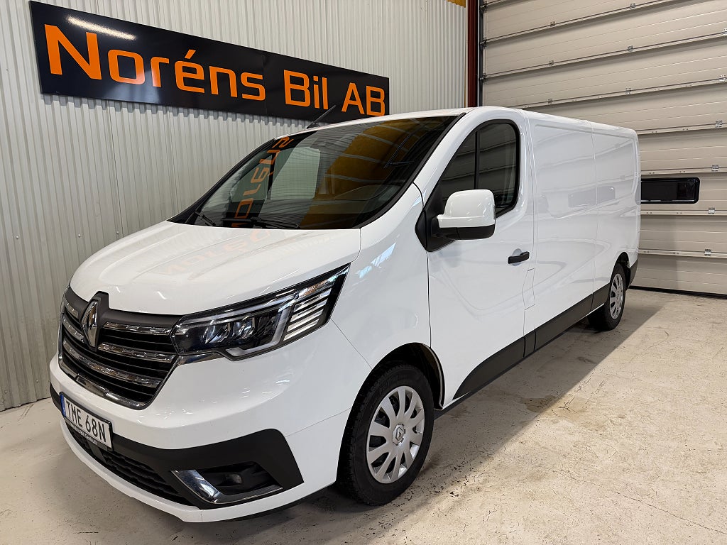 Renault trafic 2.0 dCi 150HK L2 NORDIC LINE LEASBAR/MOMS Euro 6