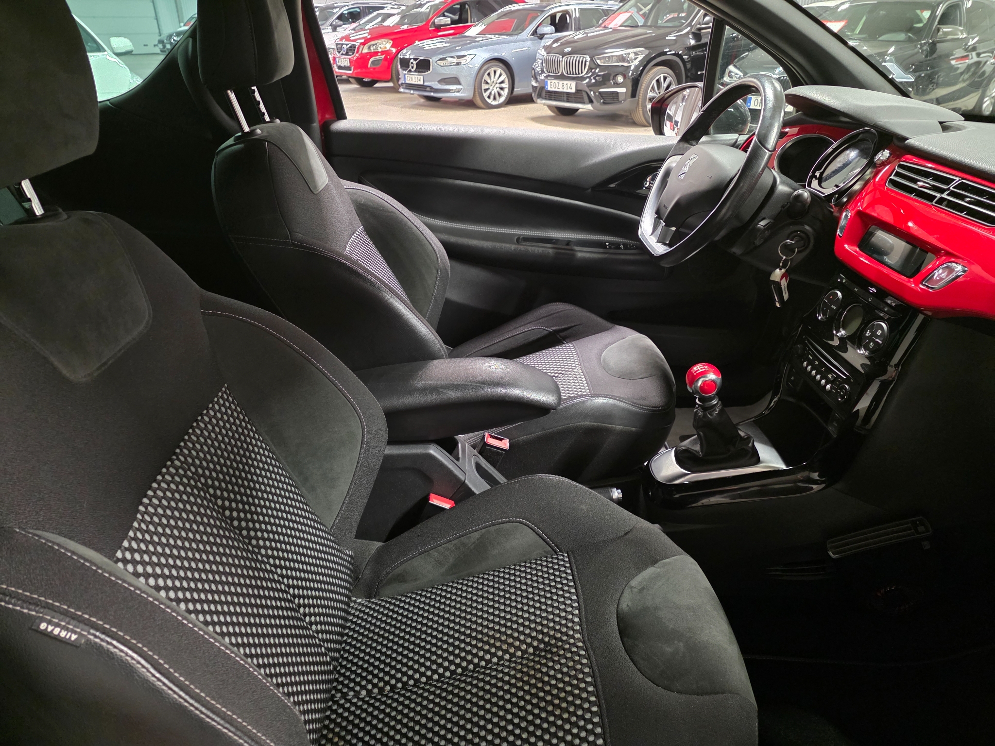Citroen DS3 2012, bild 7/34