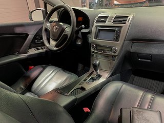 Kombi Toyota Avensis 11 av 25