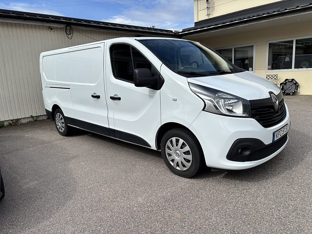 Renault trafic Skåpbil 2.7t 1.6 dCi Euro 5