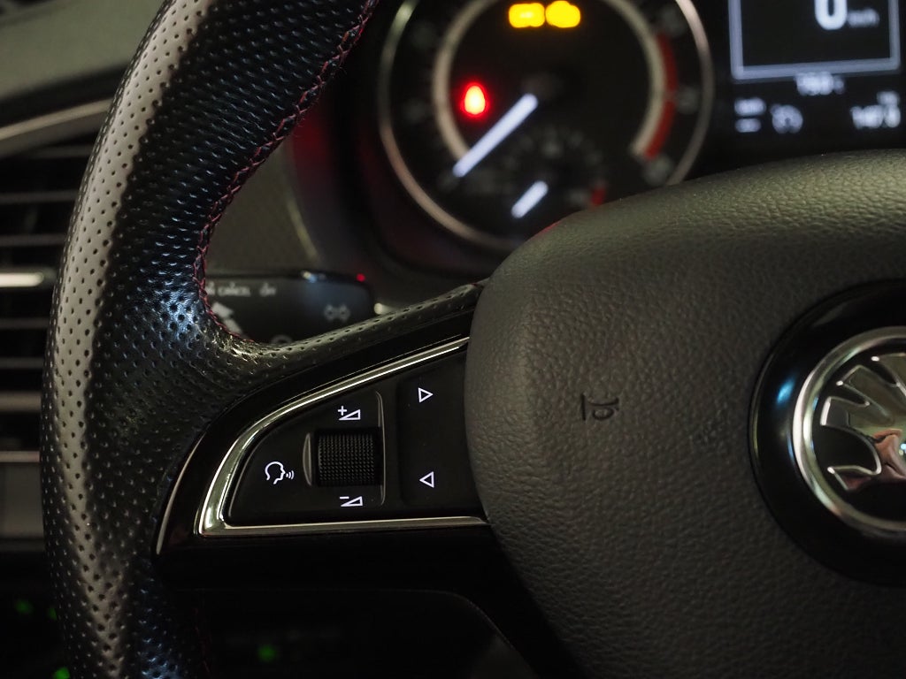 Skoda Fabia 1.2 TSI DSG Automat Monte Carlo Panorama PDC 2016