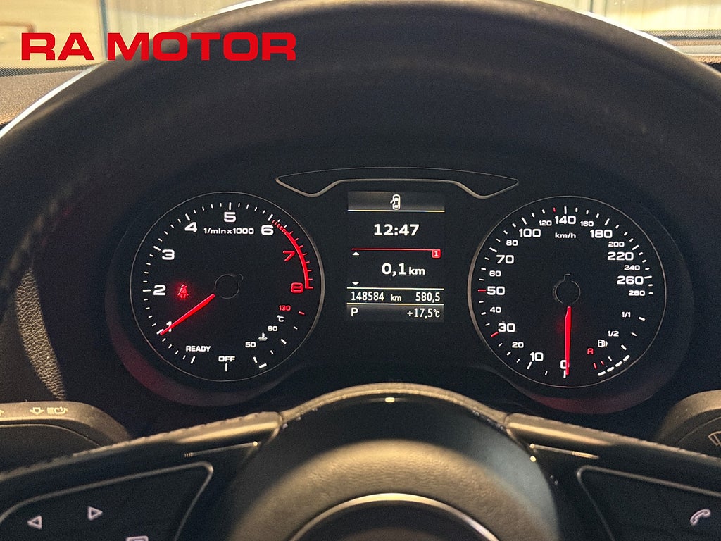Audi A3 1.5 TFSI 150hk COD S Tronic |Adaptiv|P-sensor|Carplay| 2018