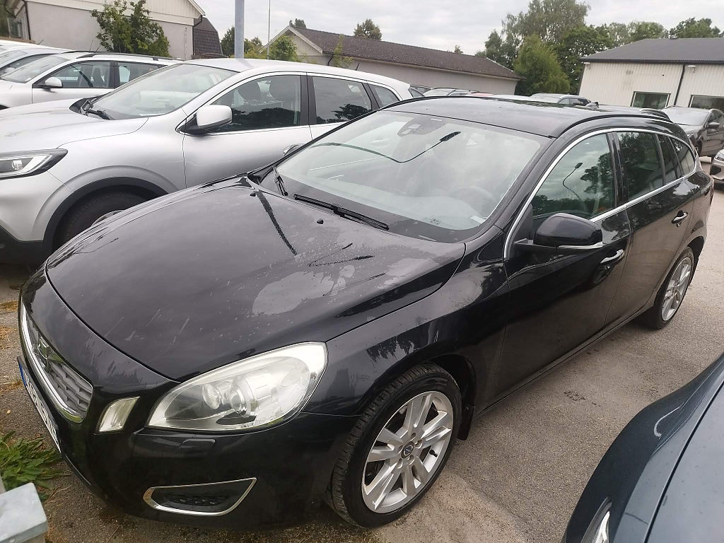Volvo V60 D4 Momentum Business Edition Pro Euro 5
