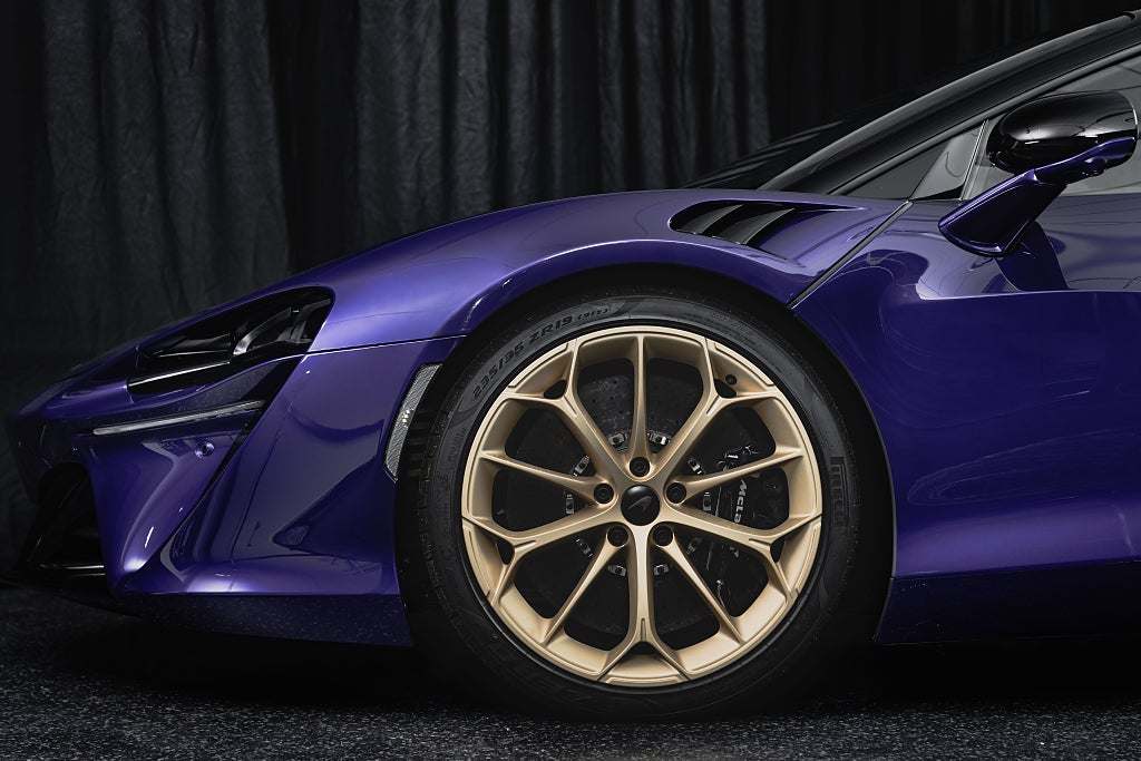 Gallery image 9 of 18