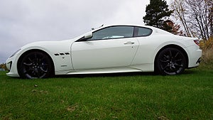 Maserati GranTurismo Sport har en V8-motor på 460 hästkrafter och 520 Nm. 