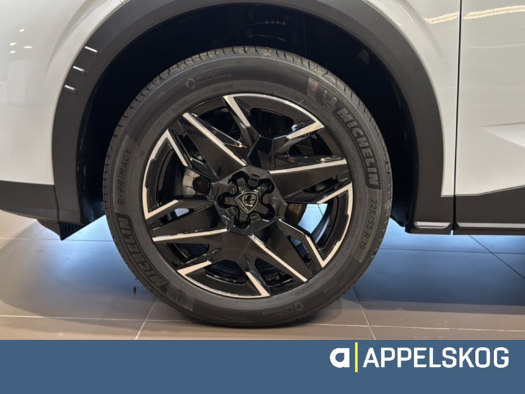 Peugeot 3008 Hybrid GT EDITION thumbnail