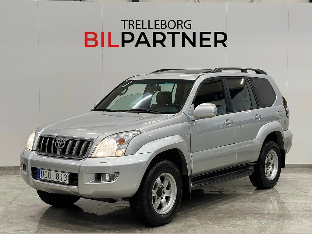 Toyota Land Cruiser Prado 5-dörrar 4.0 V6 4WD | 8 sits | Drag | Tacklucka