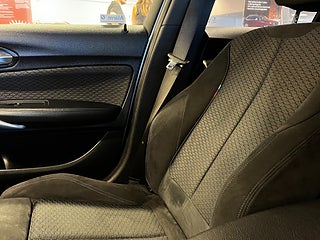 BMW 116 i 5-dörrars M Sport S&V-däck/Psens/Kamkedja