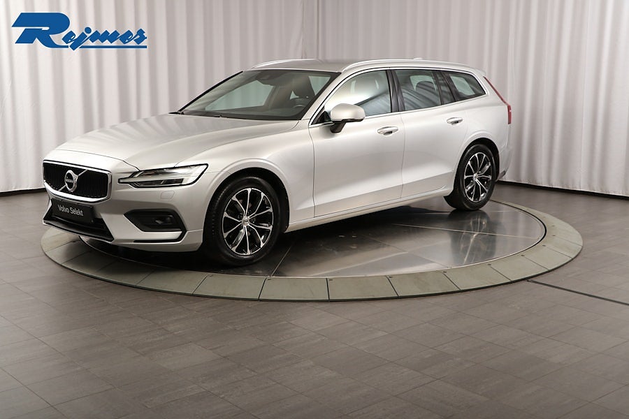 Volvo V60 D4 Momentum Advanced Edition