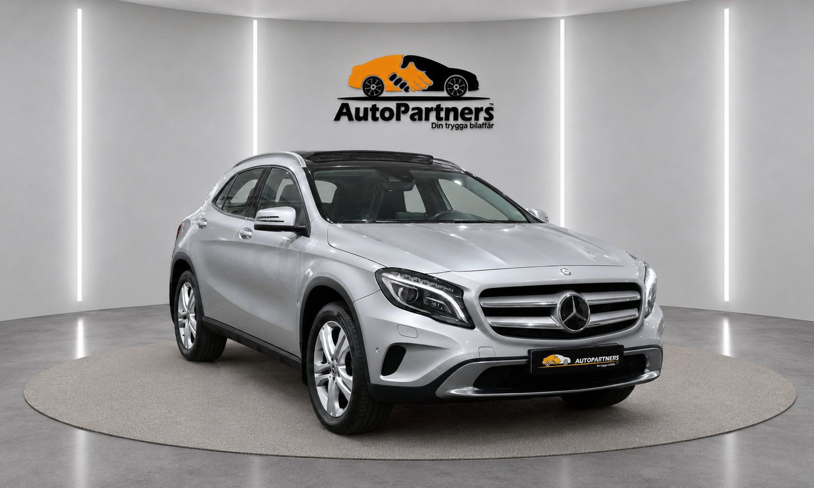 Mercedes-Benz GLA 200 7G-DCT Urban Line 2017, bild 3/51