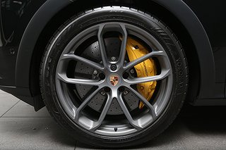 SUV Porsche Cayenne 7 av 27