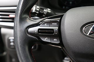 Halvkombi Hyundai i20 12 av 22