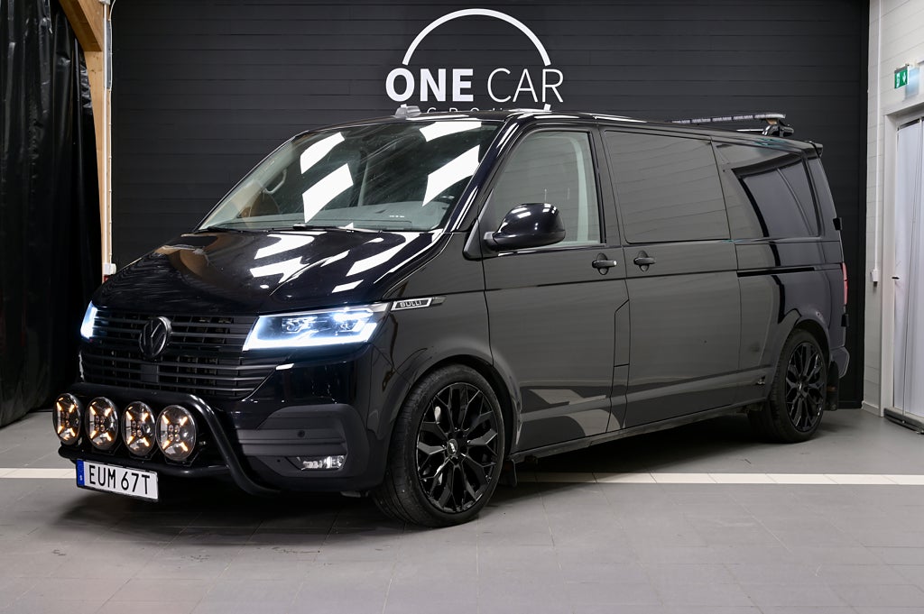 Volkswagen Transporter Kombi T32 2.0 TDI 4M 204hk MOMS SPEC