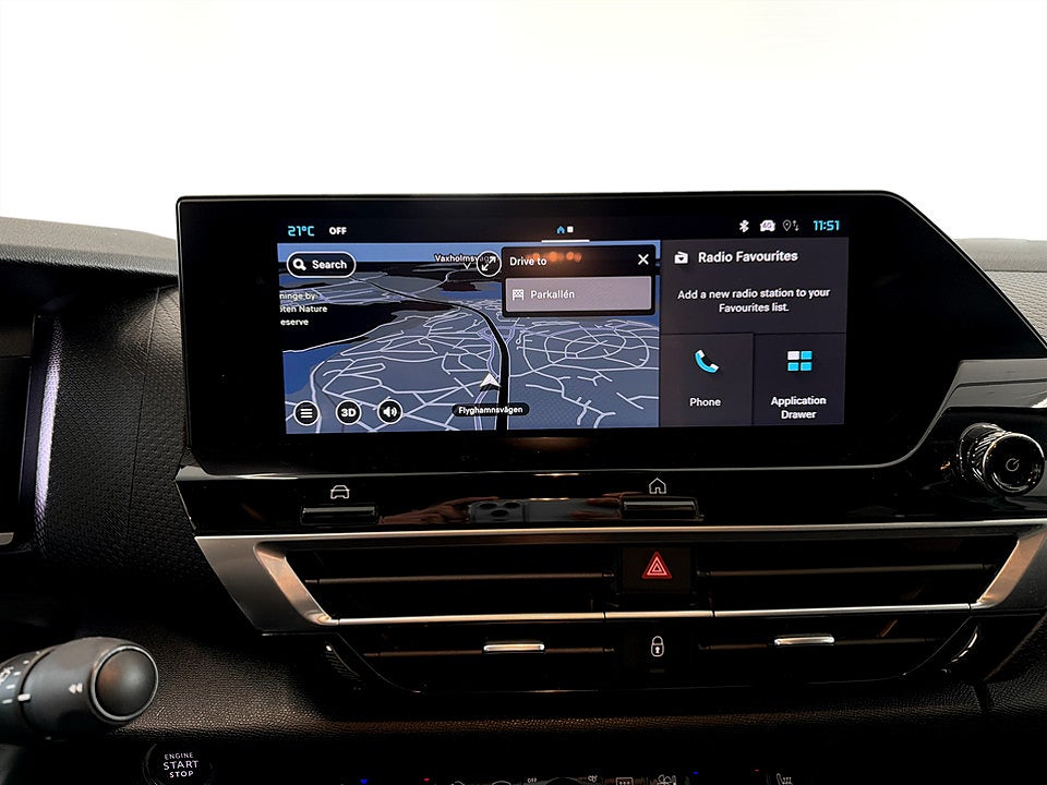 Bild på Citroën C4-X Shine 1.2 PT 130hk Aut B-KAMERA CARPLAY