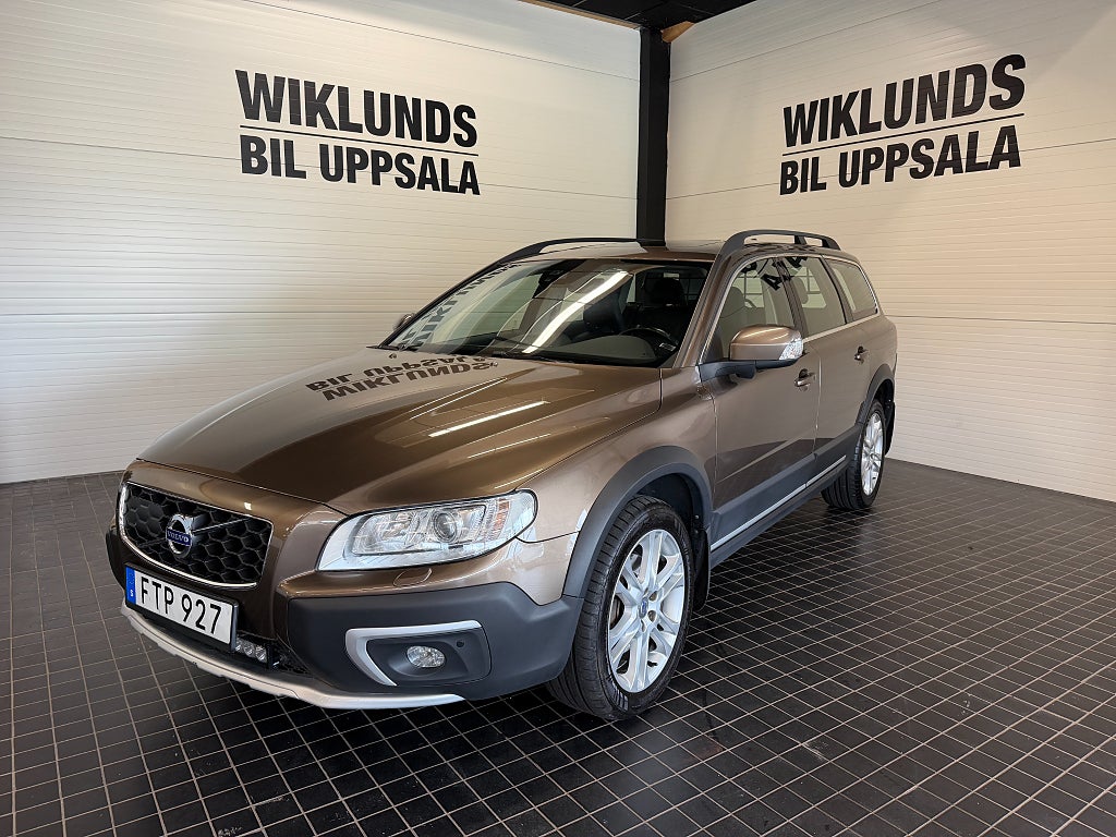 Volvo XC70 D5 AWD Geartronic Classic Summum Pano Drag Skinn GPS