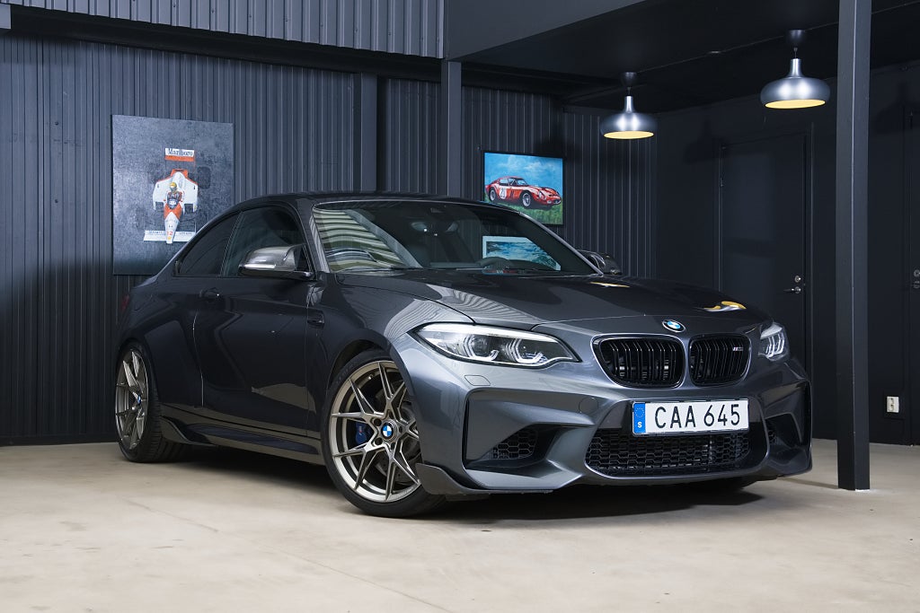 BMW M2 F87 DCT / Milltek / H/K / Svensksåld 