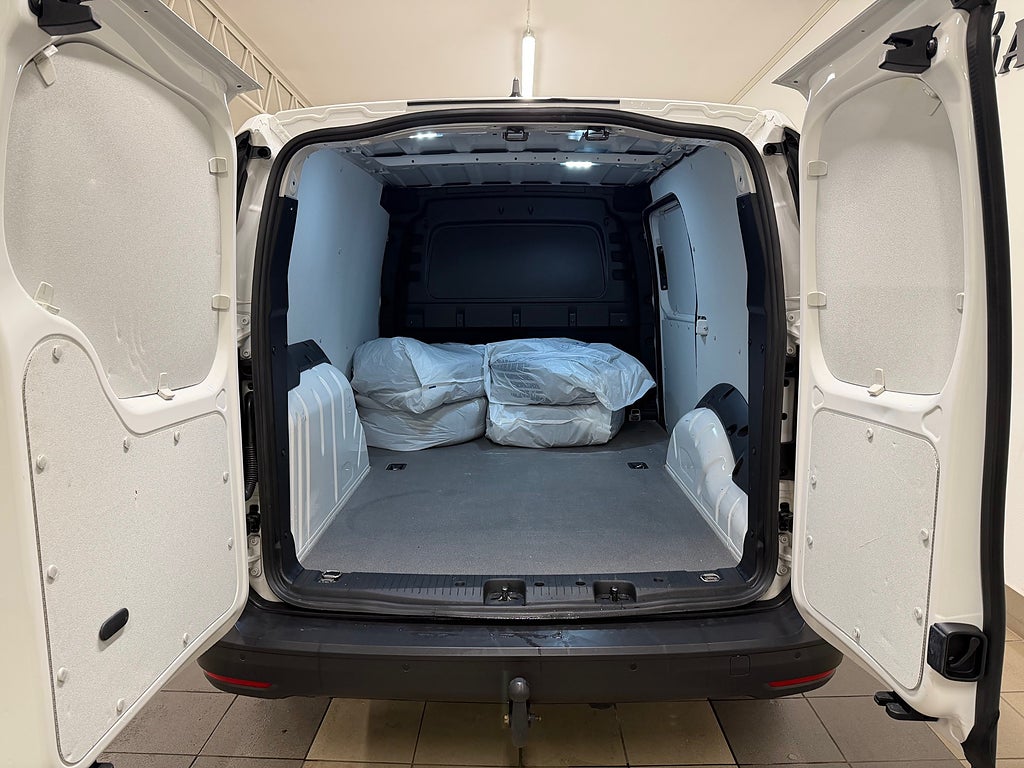 Volkswagen Caddy Maxi 2023 - miniatyr 11