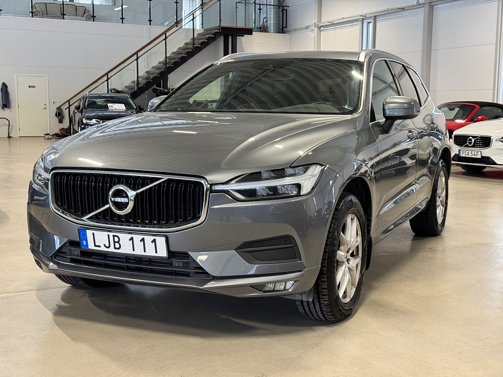 Volvo XC60 B4 AWD AUT VOC LÄDER D-VÄRM ELBAKLUCKA EN BRUKARE DRAG