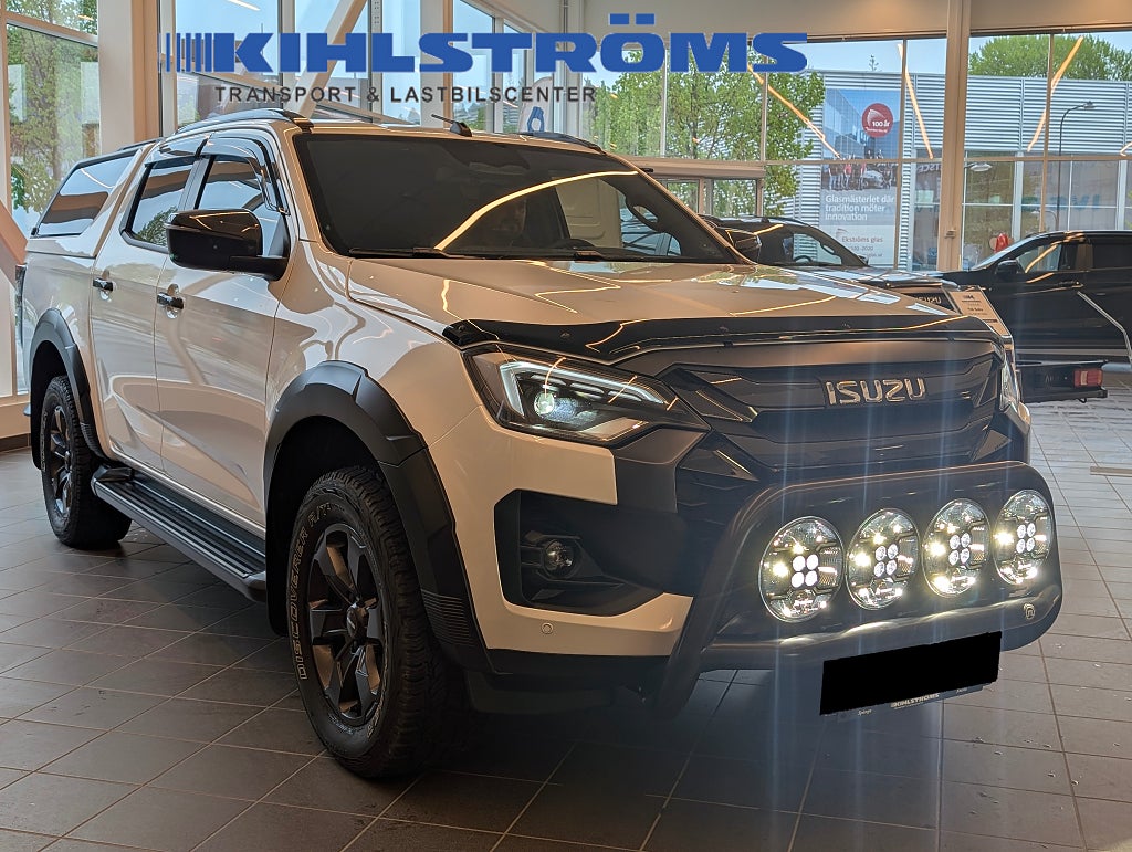 Isuzu D-Max XRX 4219:-skatt 4.495:-/mån Facelift OMG LEV
