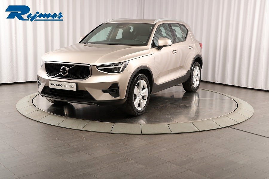 Volvo XC40 B3 FWD Bensin Core