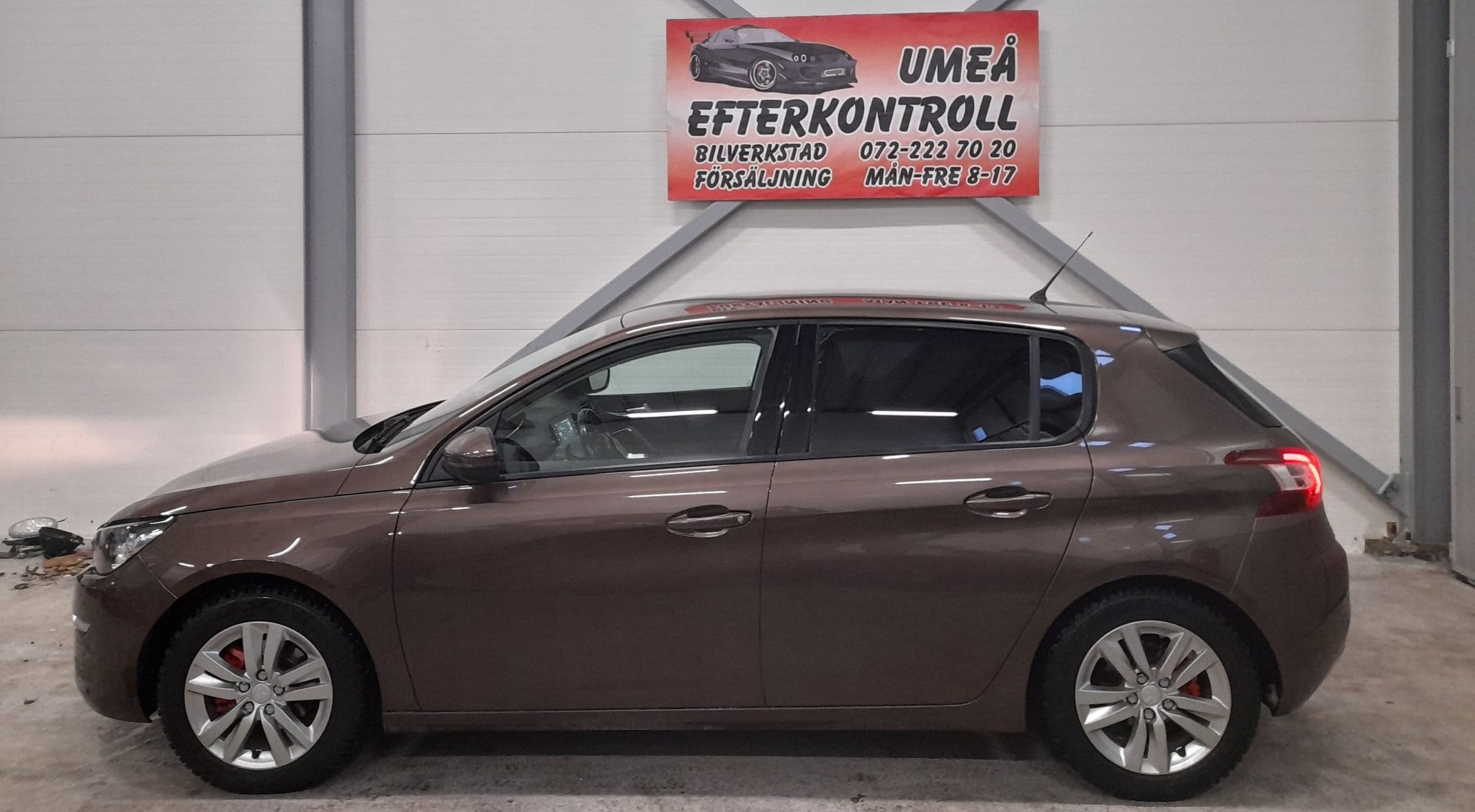 Peugeot 308 2015, bild 2/51