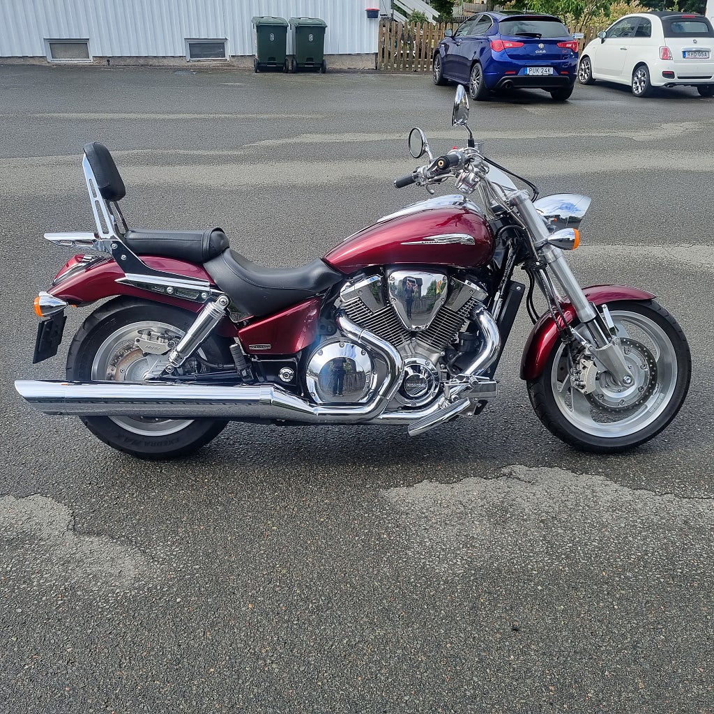 Honda VTX1800C // Endast 1  Ägare // Lev. nyservad & besiktigad.