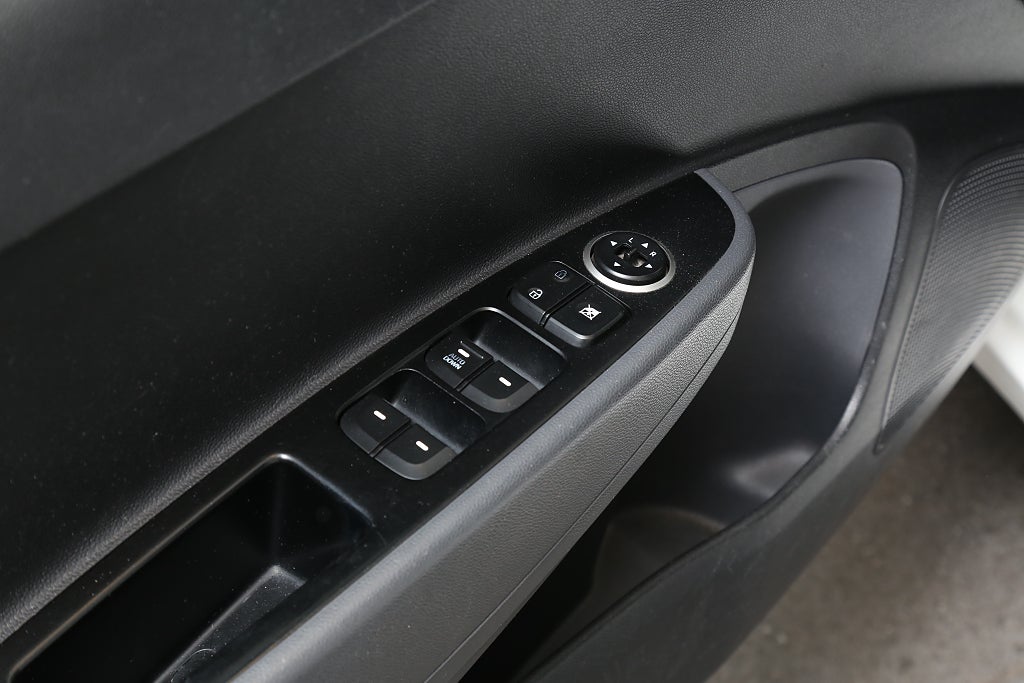 Hyundai i10 1,0 blue 67hk Comfort Automat Extraljus P-sensorer 2018
