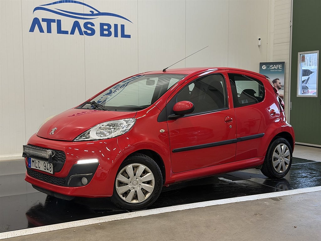 Peugeot 107 5-dörrar 1.0 Manuell 68hk SoV Ny servad