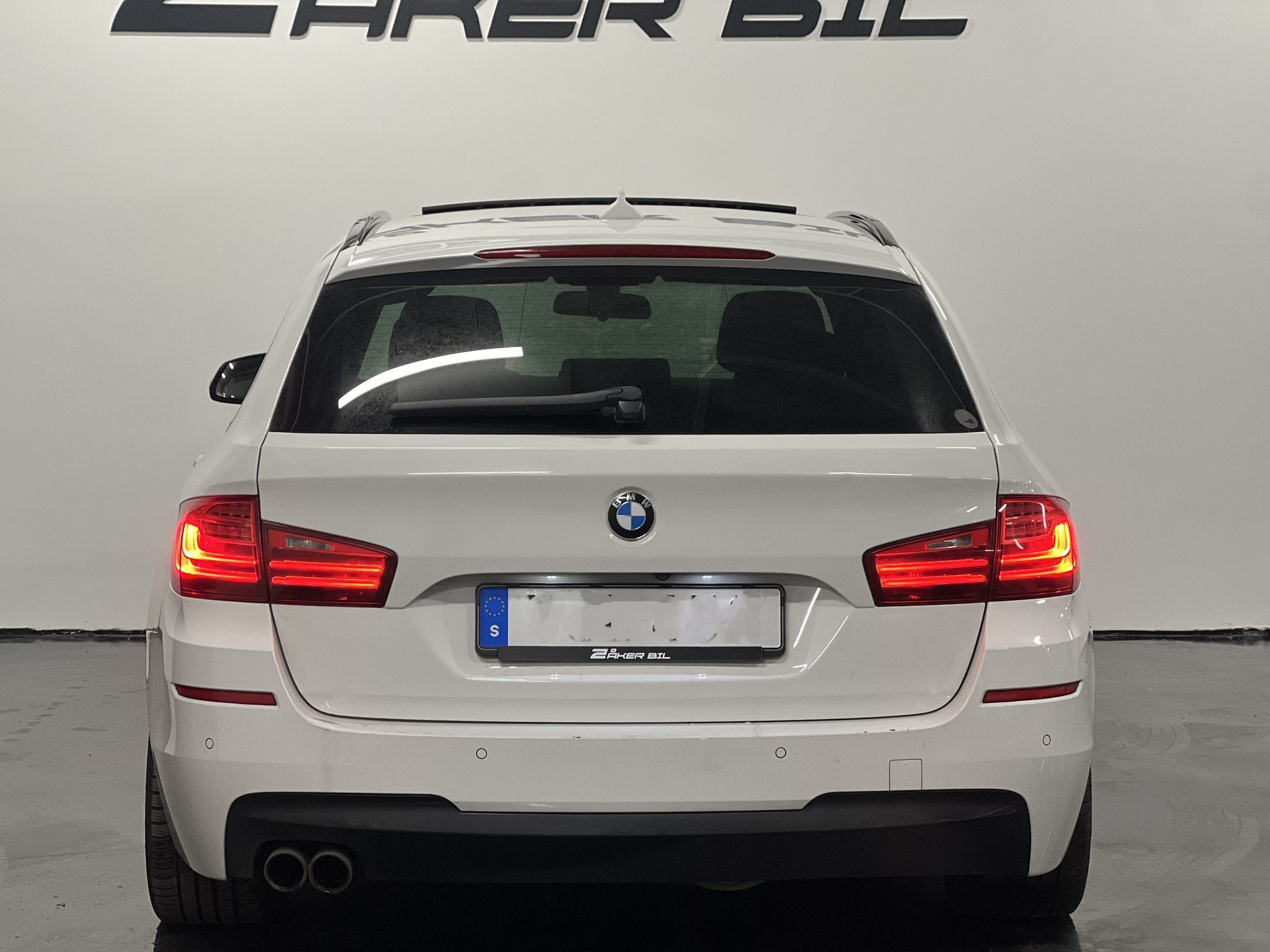 BMW 520 2017, photo 2/41