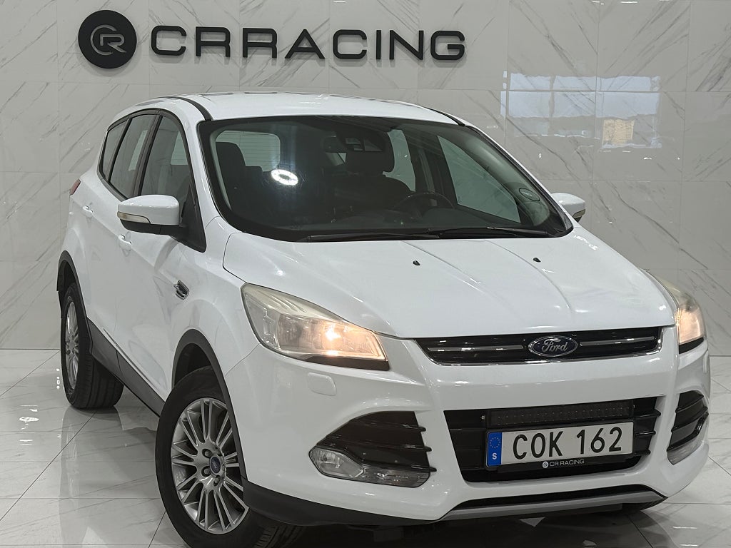 Ford Kuga 2.0 TDCi AWD Powershift Titanium|kamrembytt|dragkrok
