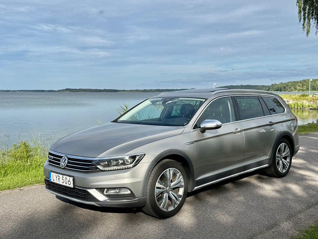 Volkswagen Passat Alltrack 2.0 TDI DPF SCR BMT 4Motion Panorama 