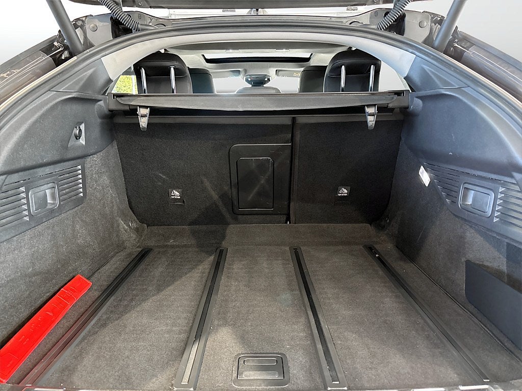 Bild på Citroën C5 X Shine Exclusive 1.6 PT 180hk Aut - PANO,360-KAMERA,DRAG