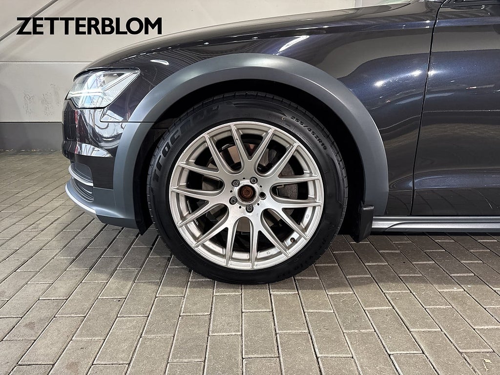 Kombi Audi A6 allroad 13 av 14