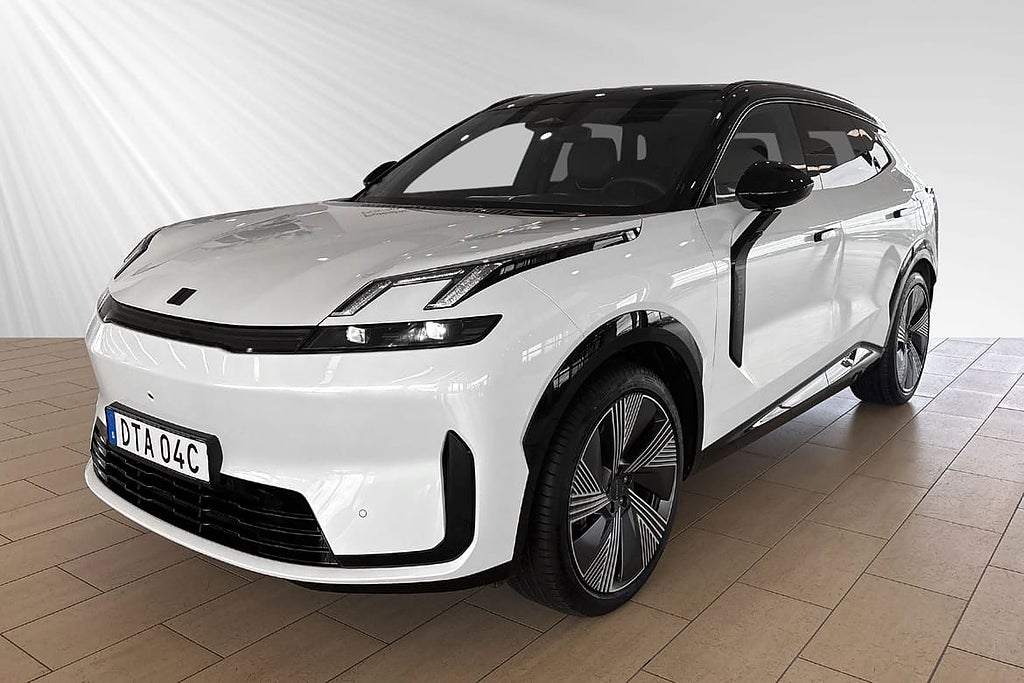 Lynk & Co 08 More PHEV