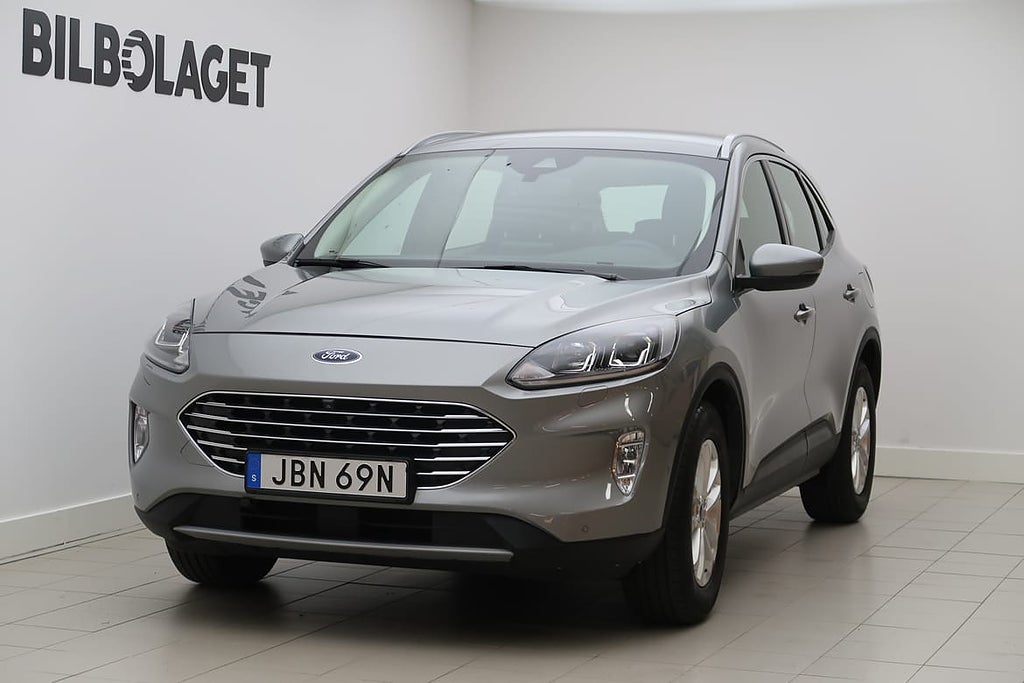 Ford Kuga 1.5 150 Titanium / Nav / Kamera / Rattväme