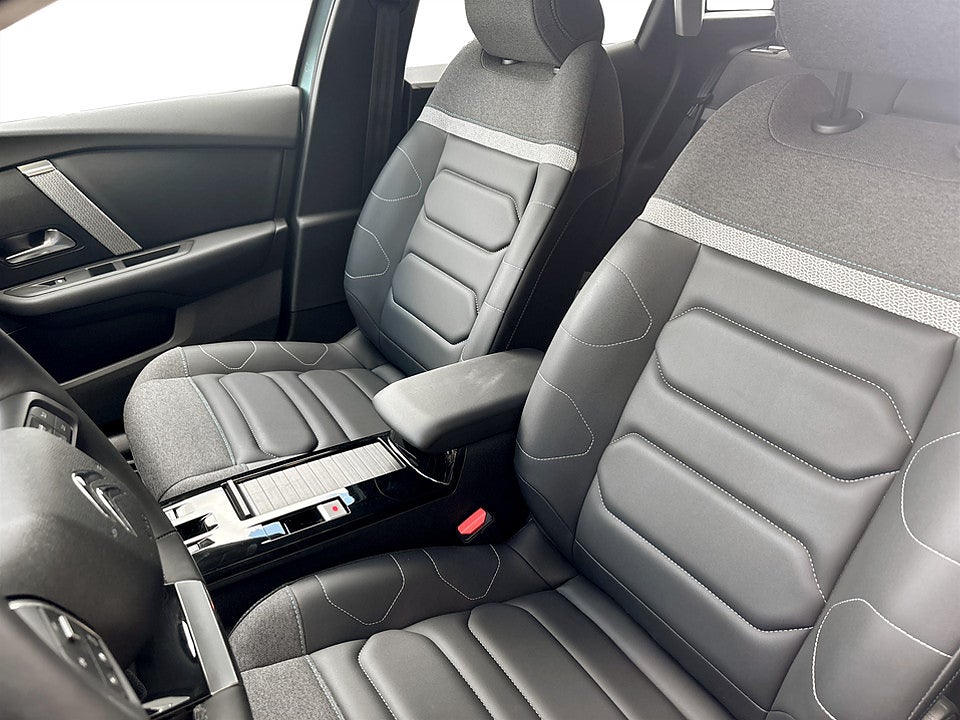 Bild på Citroën C4 Shine 1.2 PT 130hk Aut B-KAMERA RATTVÄRME