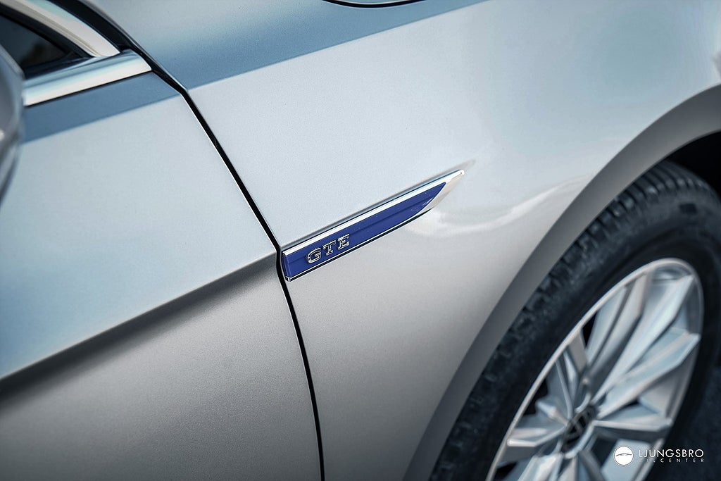 Volkswagen Passat 2021 - miniatyr 11