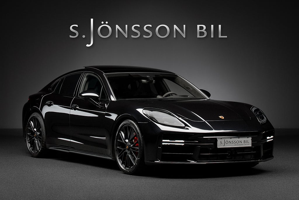 Porsche Panamera GTS V8 / Utrustad för 428.600 kr / Se Spec