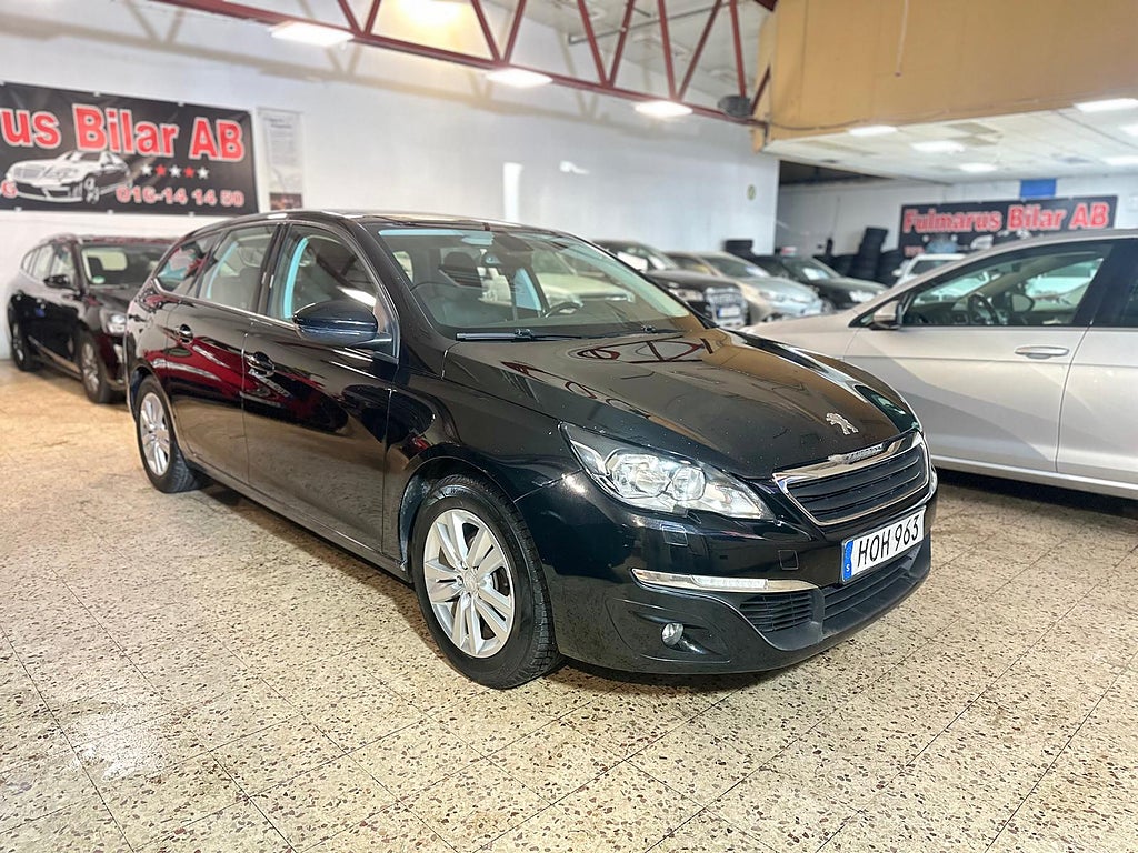 Peugeot 308 sw 1.2 PureTech 110 Active Besiktigad & Ny Servad 