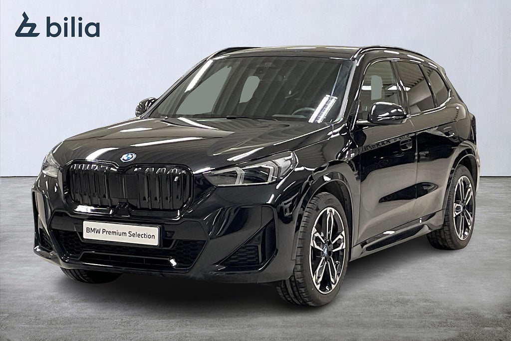 BMW iX1 xDrive 30 M-Sport | Head-Up | Komfortöp. | Backkamera