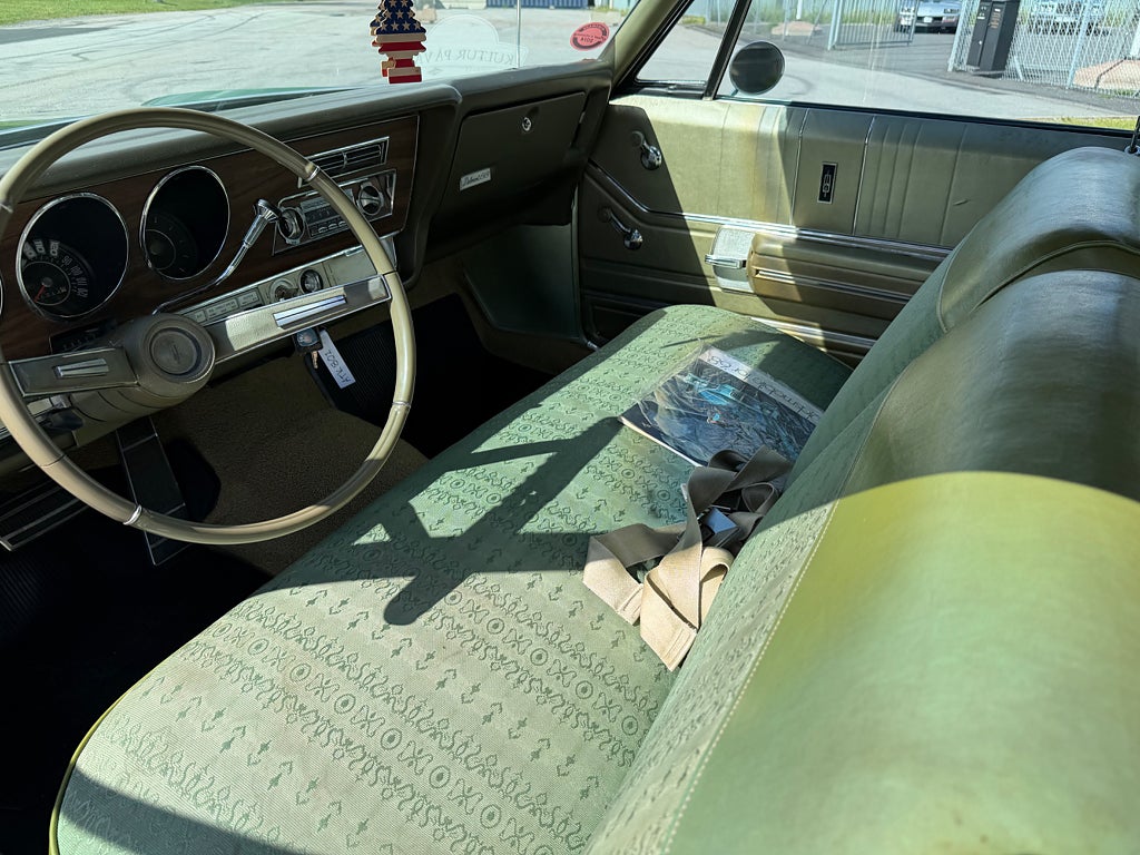 Oldsmobile Delmont 88 Holiday Coupé 7.5 V8 0kr insats 2182kr/mån