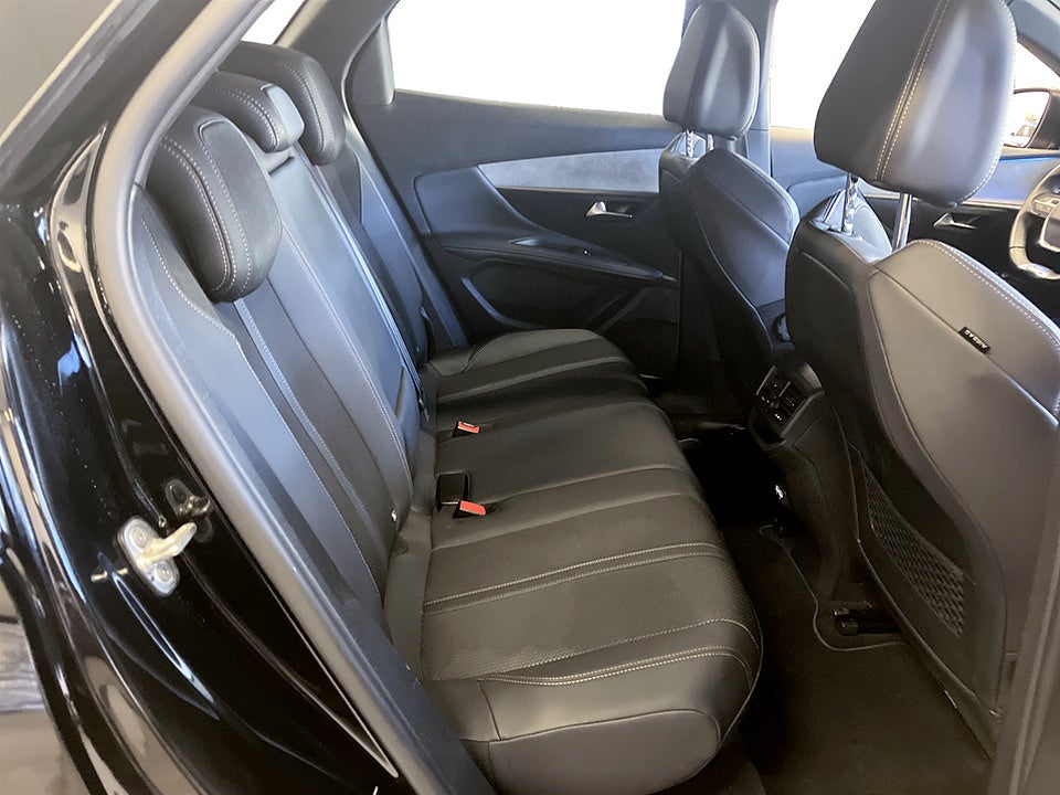 Bild på Peugeot 3008 GT 1.2 PT 130hk Aut B-KAMERA CARPLAY