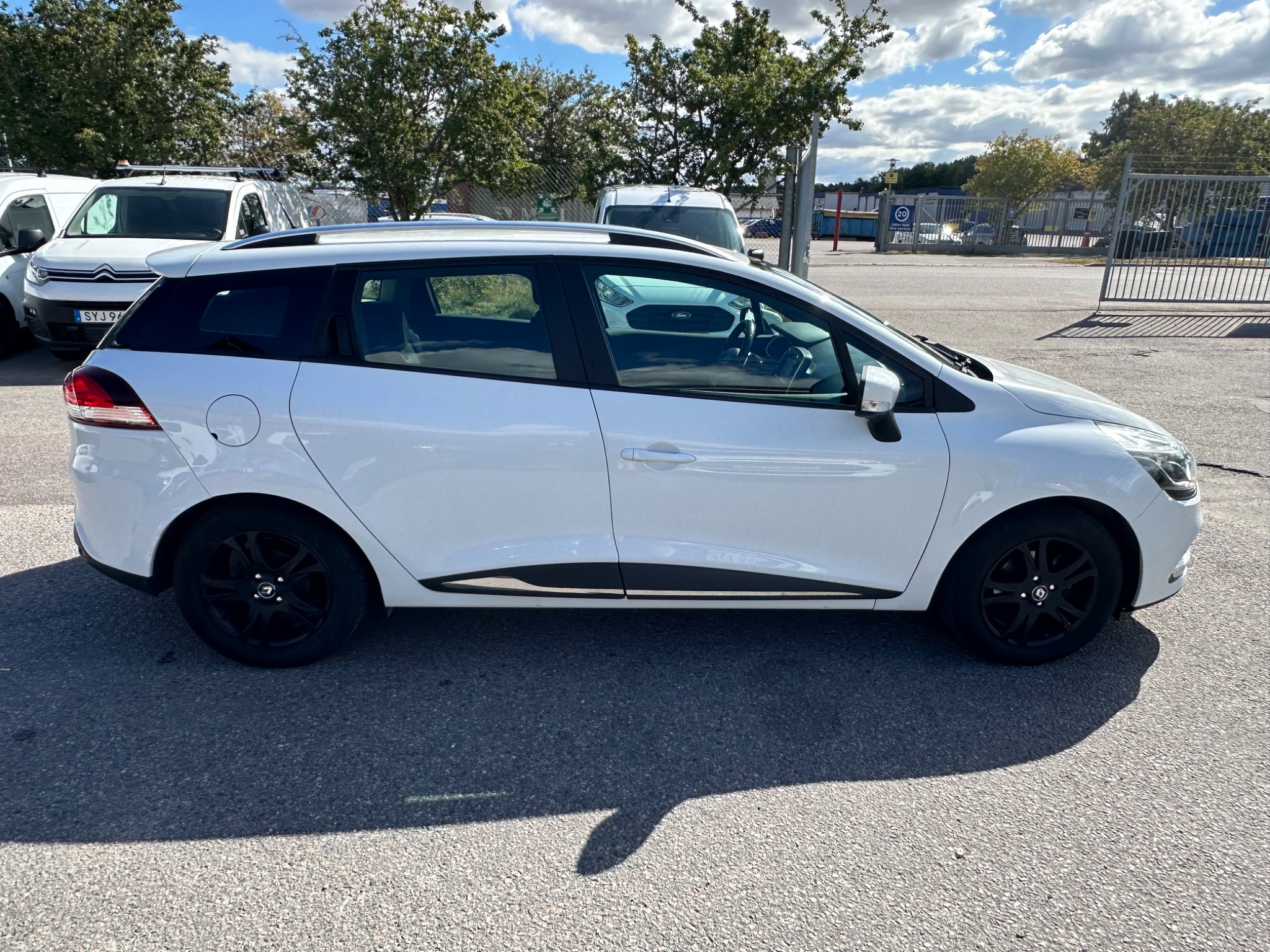 Renault Clio 2017, bild 3/44