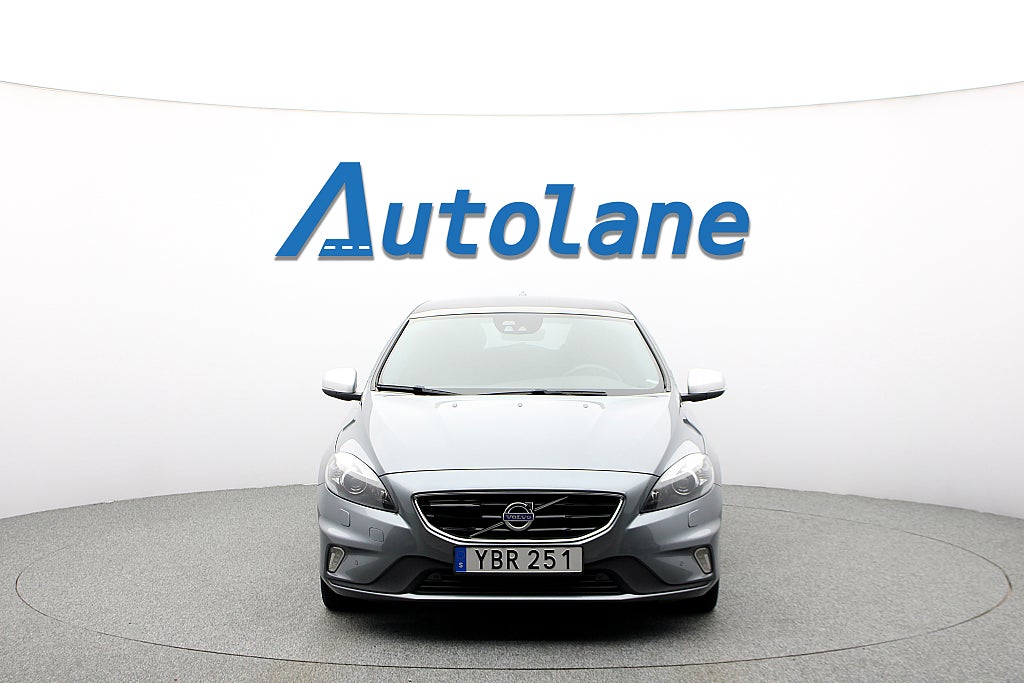 Volvo V40 D4 Polestar, R-Design, B-Kamera, Pano, HK, VOC, 200hk