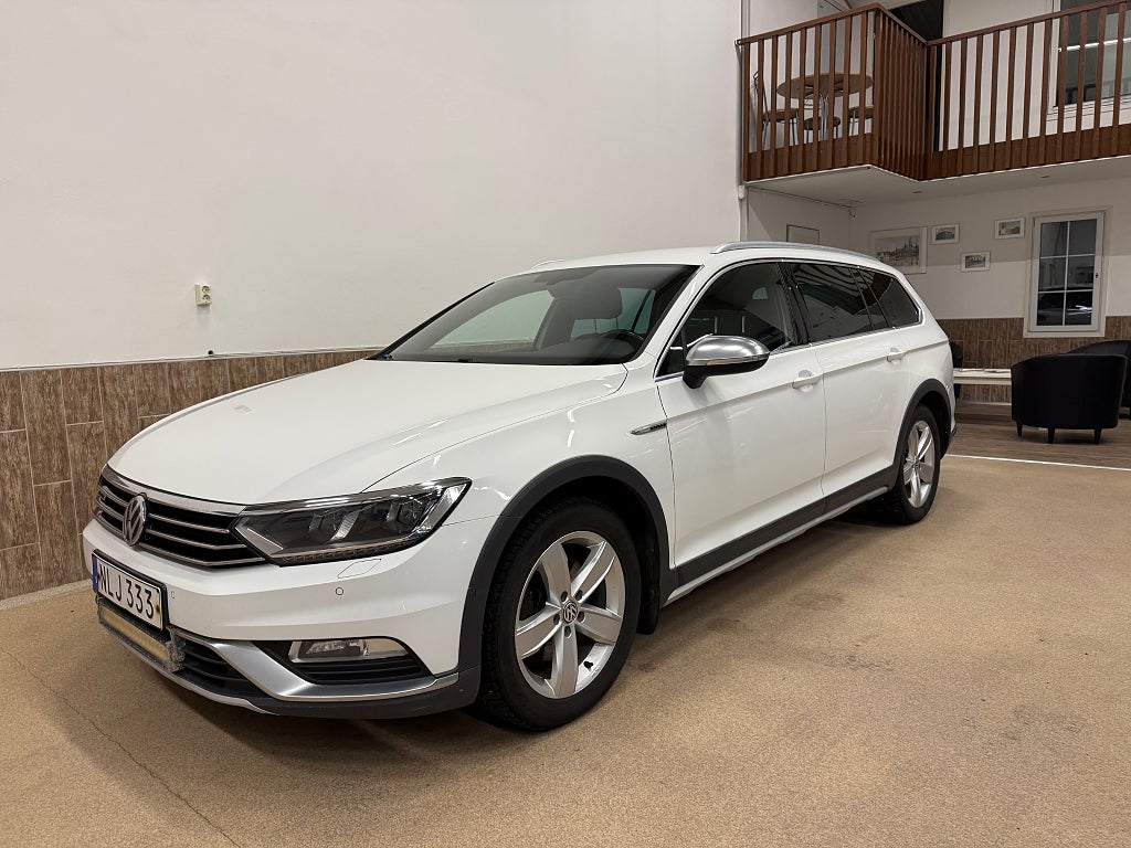 Volkswagen Passat Alltrack TDI 190 4M DSG Exclusive/Cockpit/