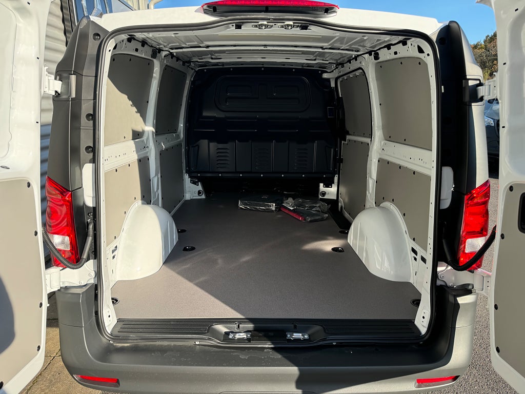 Mercedes-Benz eVito 112 Skåp lång - bild 15
